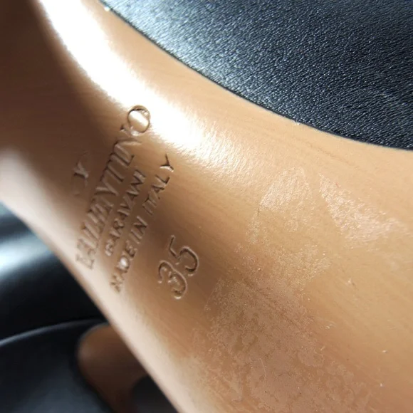 VALENTINO GARAVANI Pansy Bloom Leather Knee Boots never worn PRICED TO SELL - Picture 3 of 10